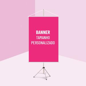 BANNER PERSONALIZADO Lona com impressão UV.  4x0.  Bastão de madeira, ponteira plástica de acabamento e cordão de nylon. 